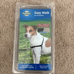 Easy walk pet safe harness for dogs NWT